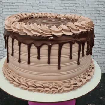 Curso Prático Decoração com Chantilly 16/06/26 09h00 às 17h00